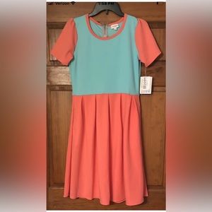 Lularoe Amelia size medium. New with tags. Same or next day shipping.